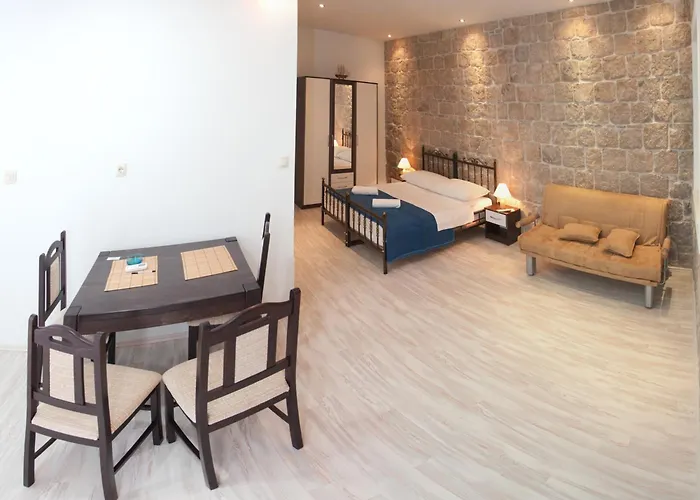 Apartments Galic